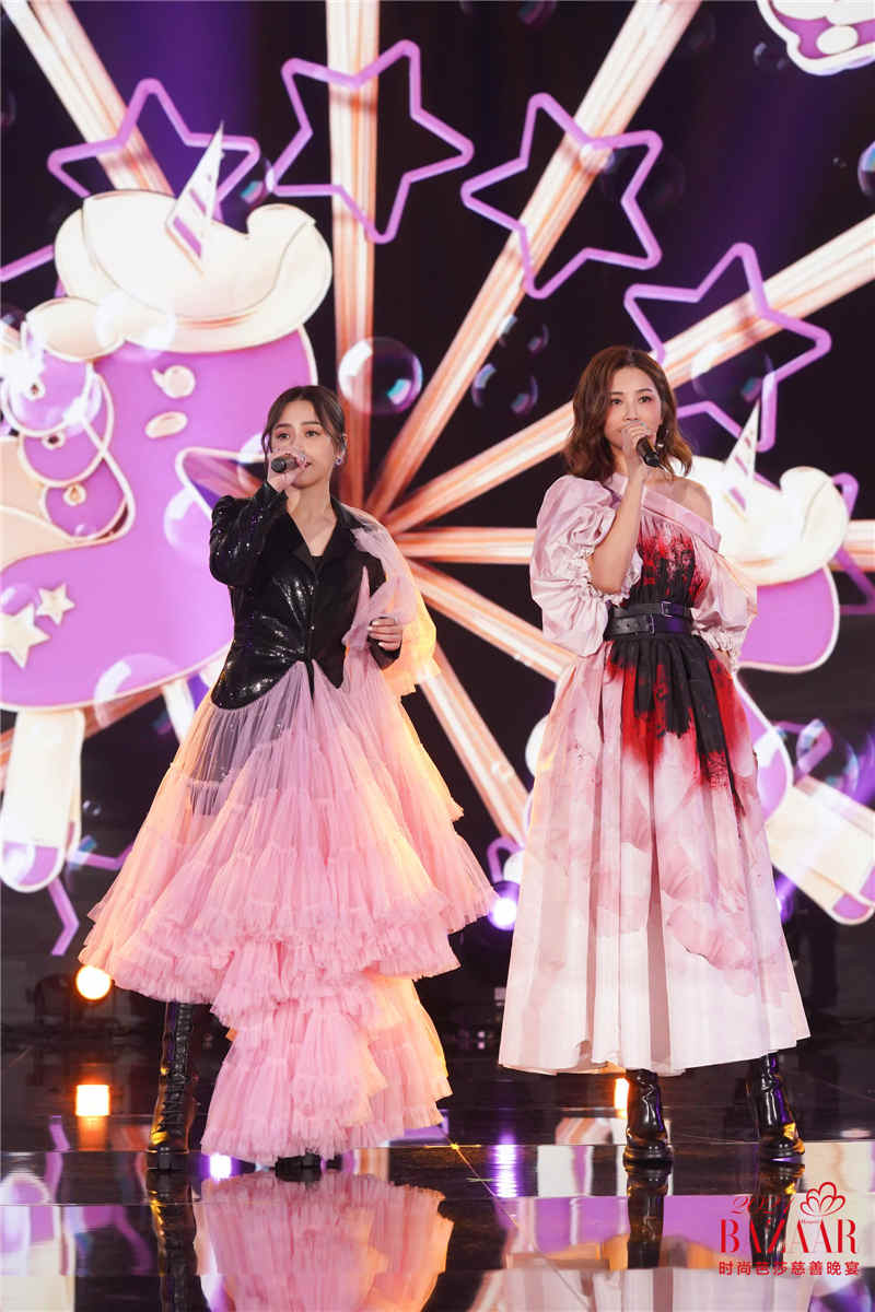 2021时尚芭莎慈善晚宴暖心开幕 璀璨星光照亮乡村儿童的未来(图14)